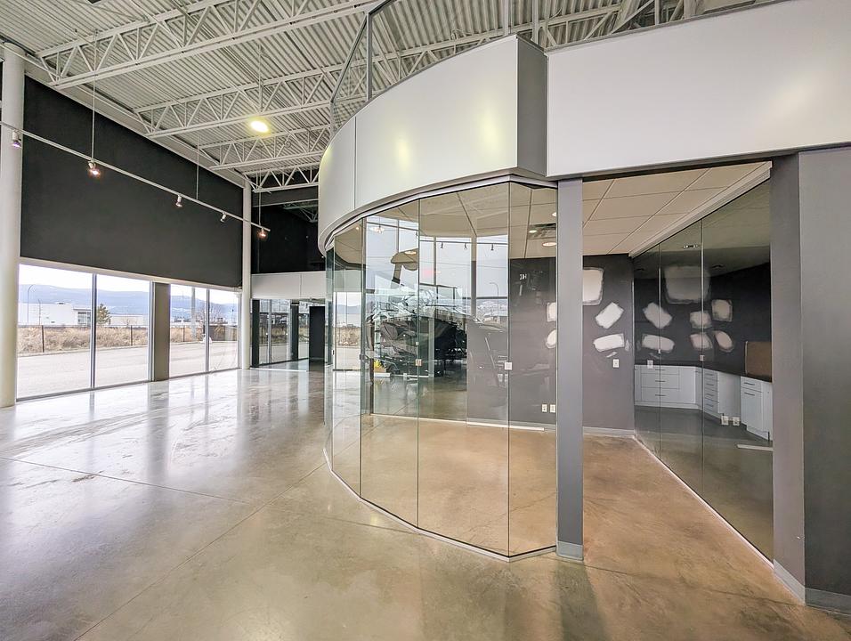 884 McCurdy Place, Kelowna, BC