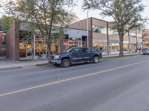 234 Laurier Avenue East, Ottawa, ON