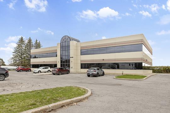 815 Taylor Creek Dr, Ottawa, ON