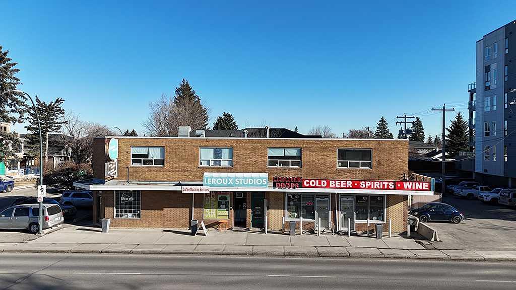 2116 14 Street Northwest, Calgary, AB