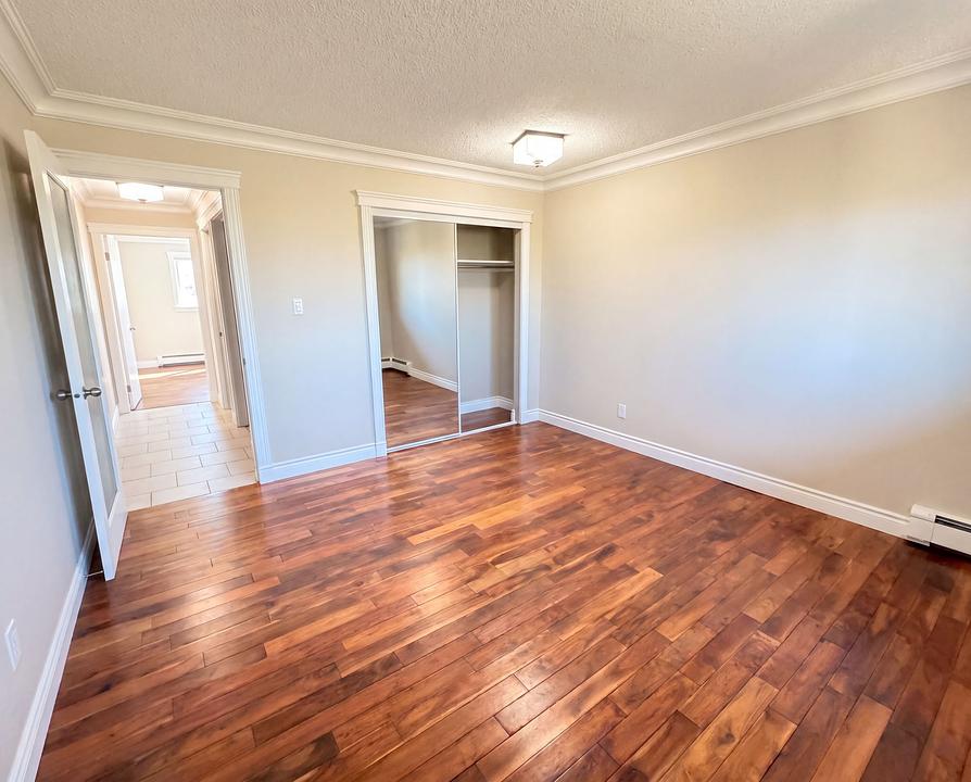 9342 103 Avenue Northwest, Edmonton, AB