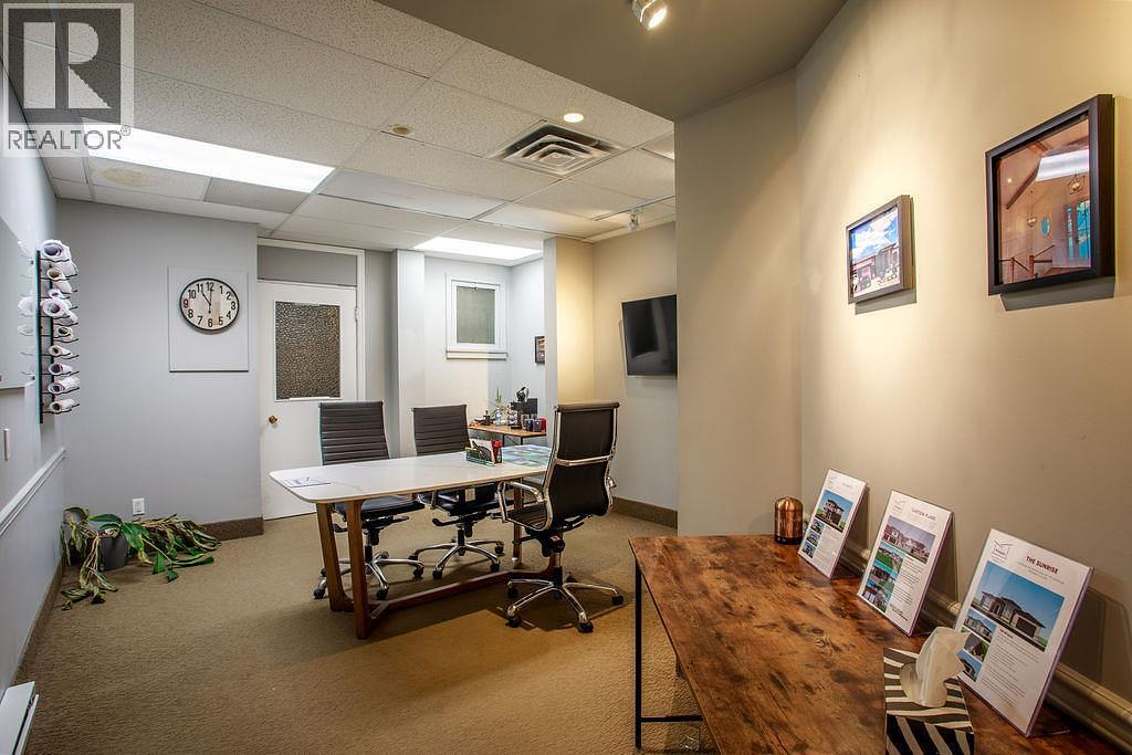 120 - 1455 Ellis Street, Kelowna, BC