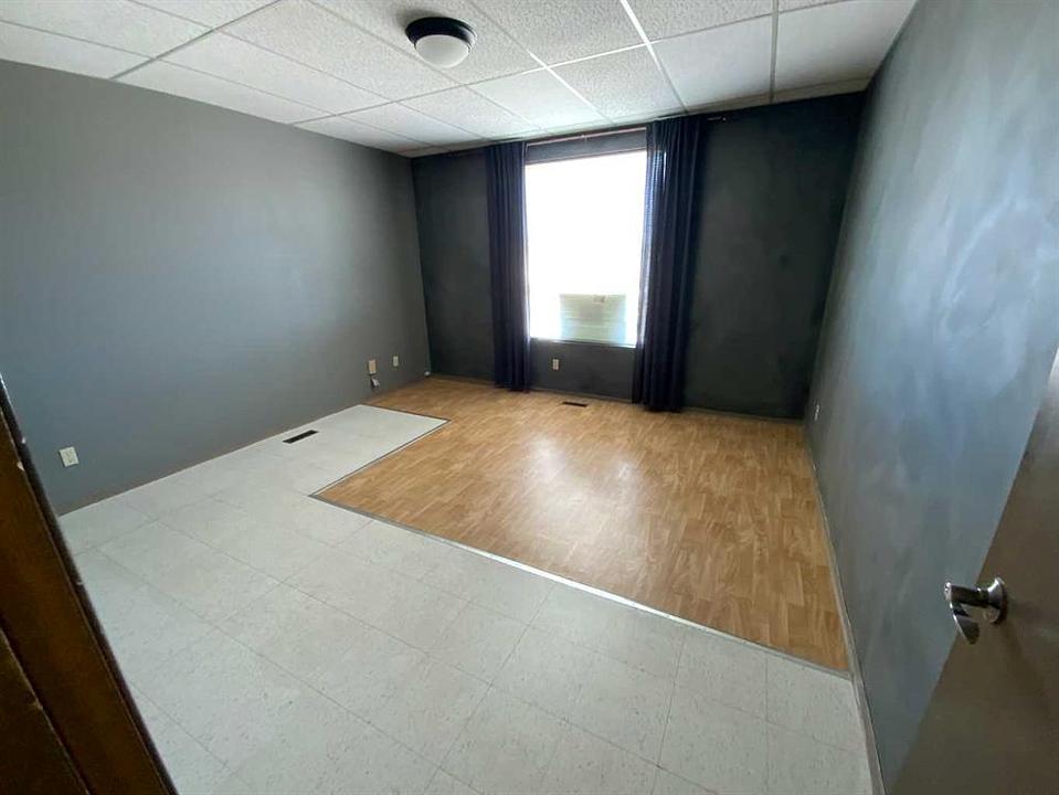 4th Avenue East, Three Hills, AB