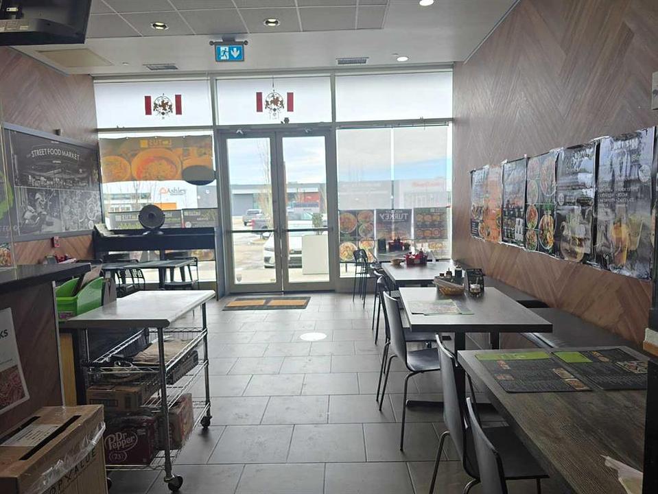 971 64 Avenue Northeast, Calgary, AB