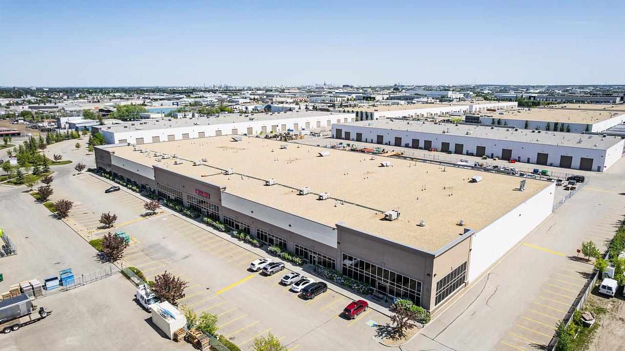 6823 - 6823 68 Avenue Northwest, Edmonton, AB