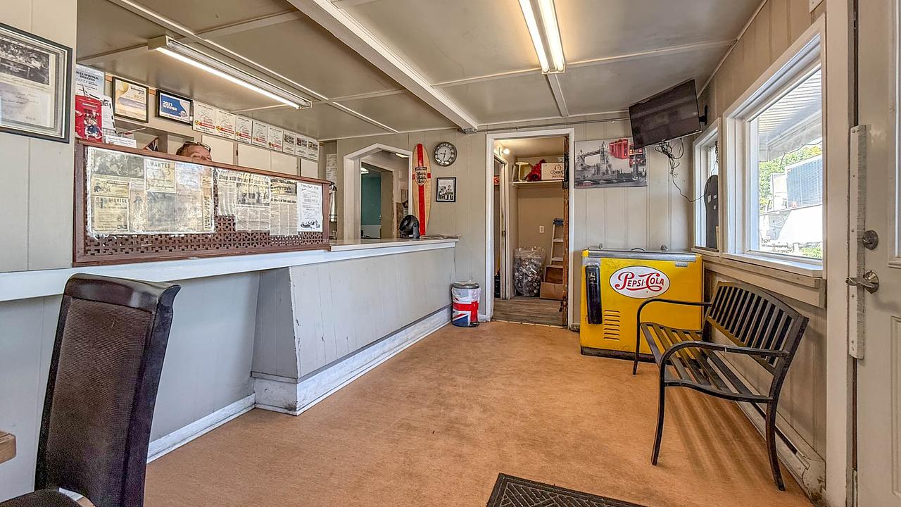 1359 Sutherland Ave, Kelowna, BC