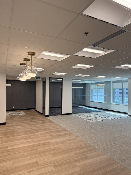 802 - 220 Bay Street, Toronto, ON