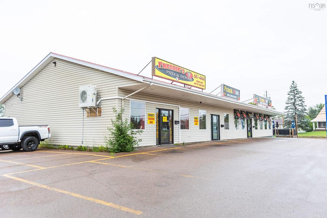 103 South Albion Street, Amherst, NS
