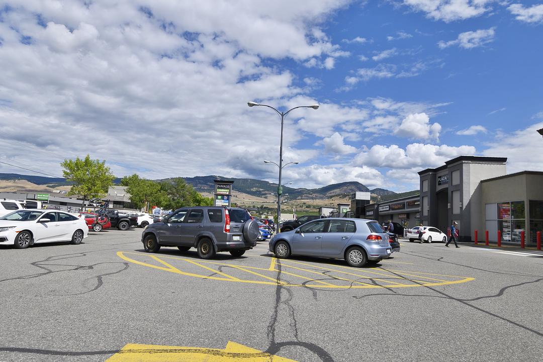 301 Highway 33 West, Kelowna, BC