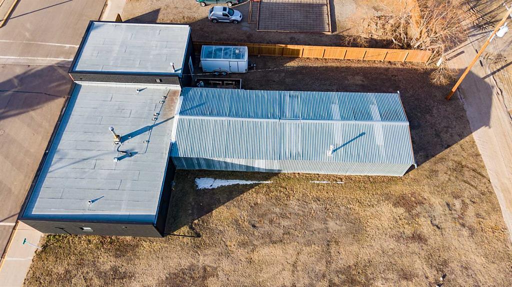 111 4 Avenue, Warner, AB