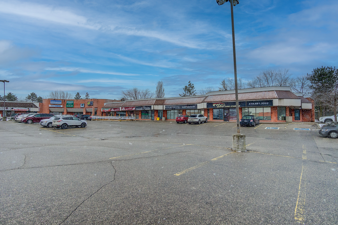 769 Southdale Rd E, London, ON