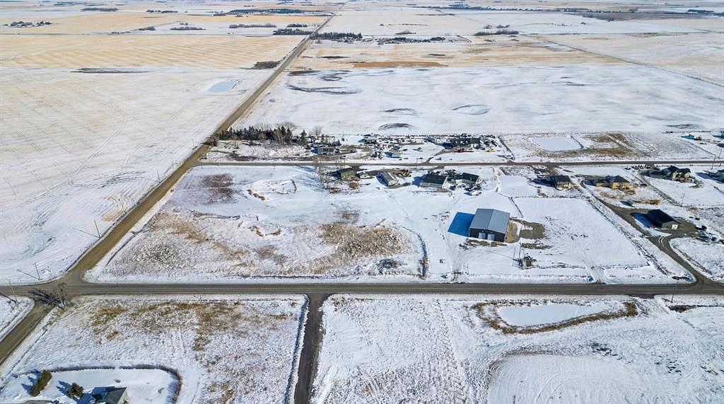 251223 Sunshine Road, Delacour, AB