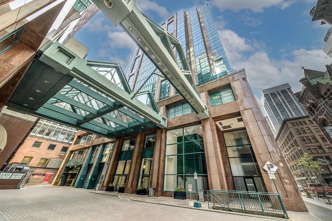 500 - 151 Yonge Street, Toronto, ON