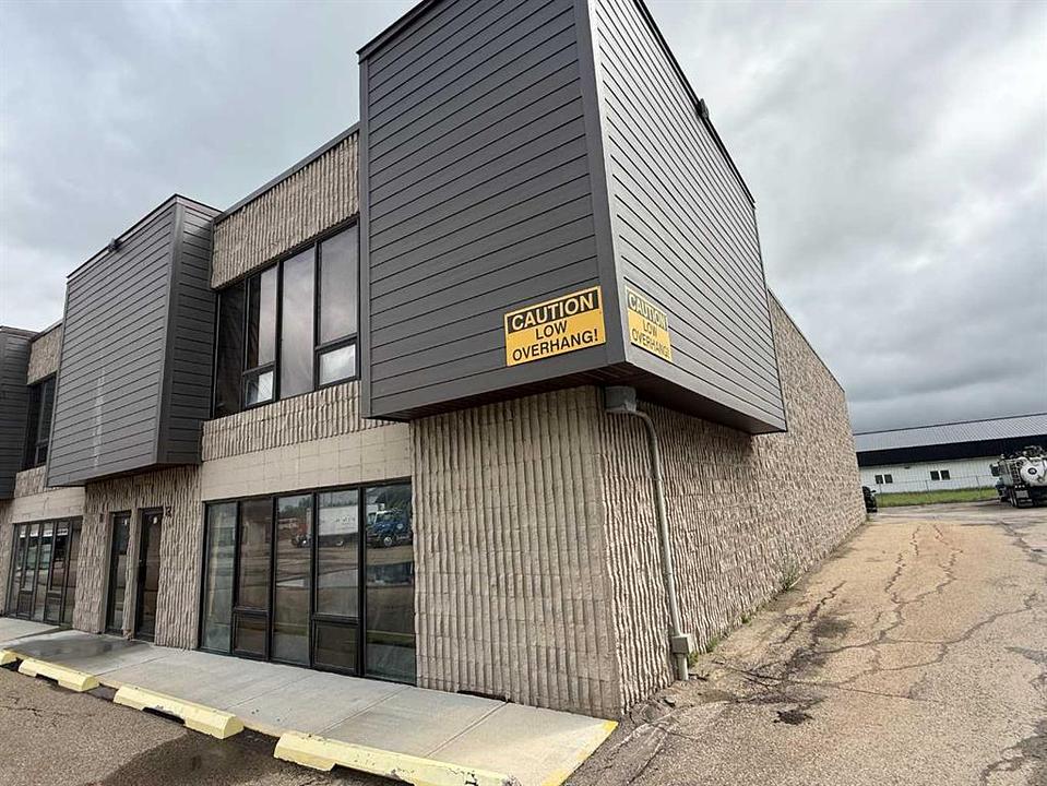 12 - 5112 47 Street, Innisfail, AB