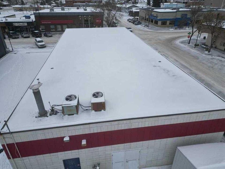 5102 50 Street, Whitecourt, AB