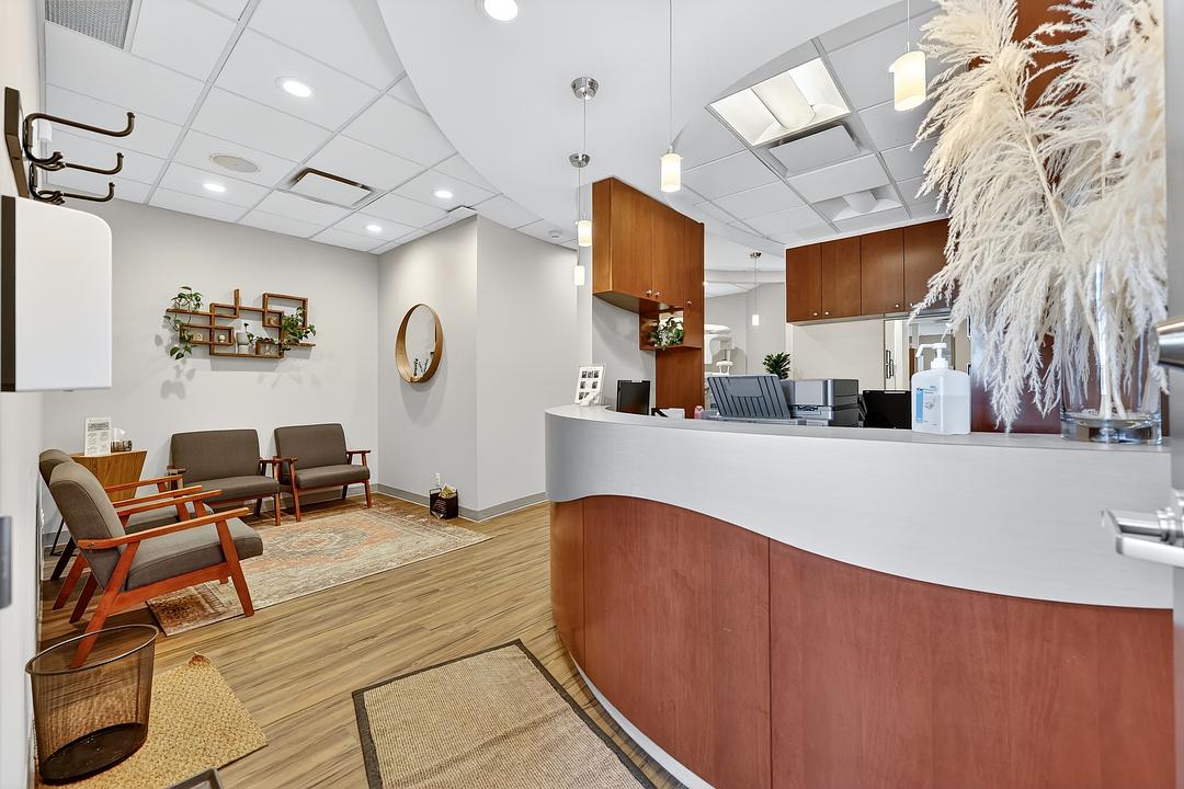 1910 20 Avenue Northwest, Calgary, AB