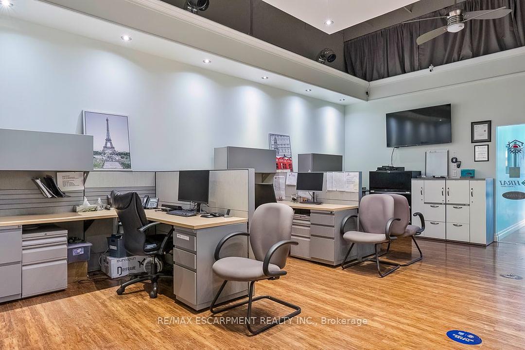 13 - 2400 Wyecroft Road, Oakville, ON