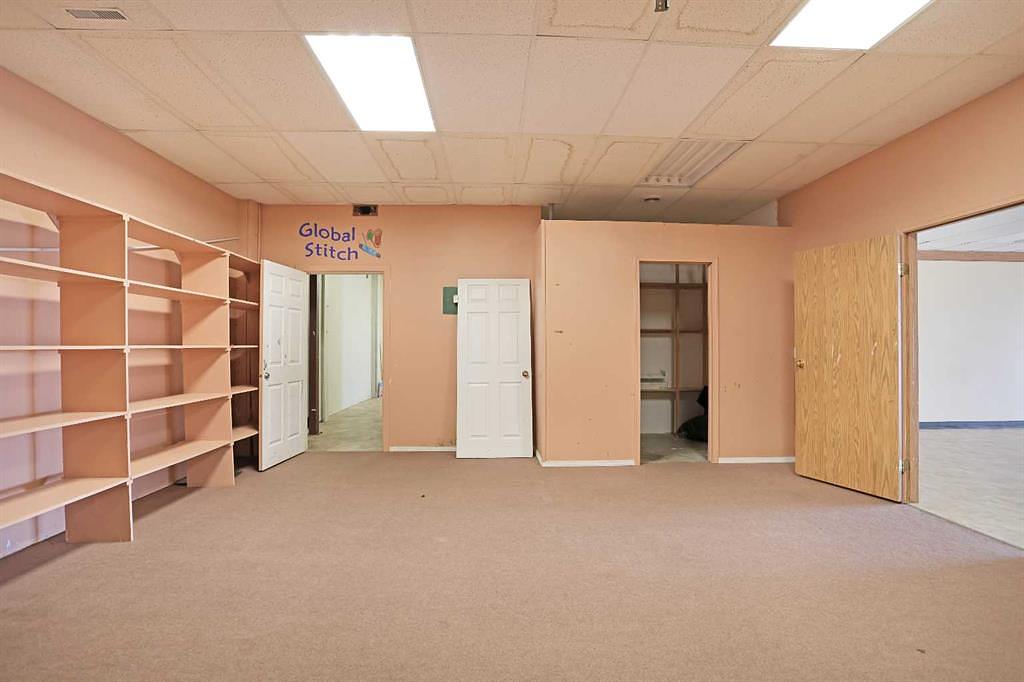 120 1st Avenue East, Brooks, AB