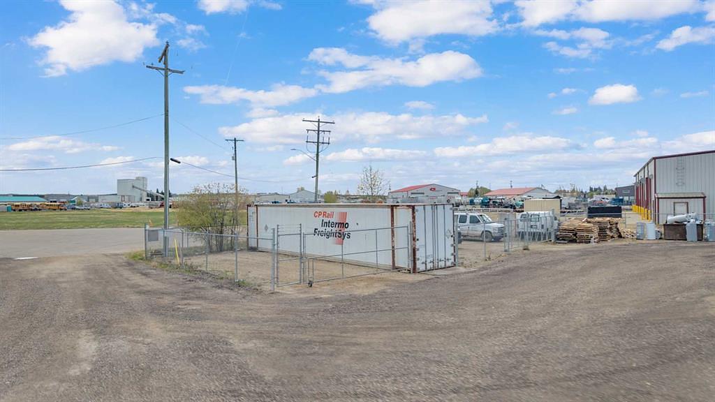 3 - 20 A Sylvaire Close, Sylvan Lake, AB