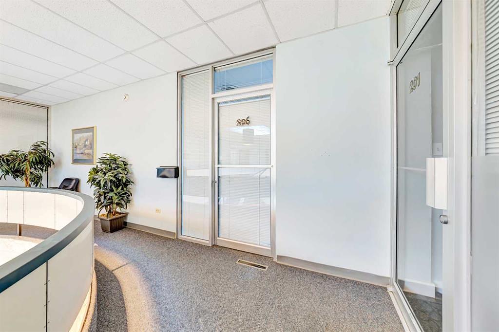 206 - 5009 48 Street, Lloydminster, AB