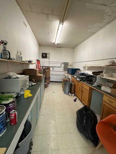209 2 Avenue West, Hanna, AB