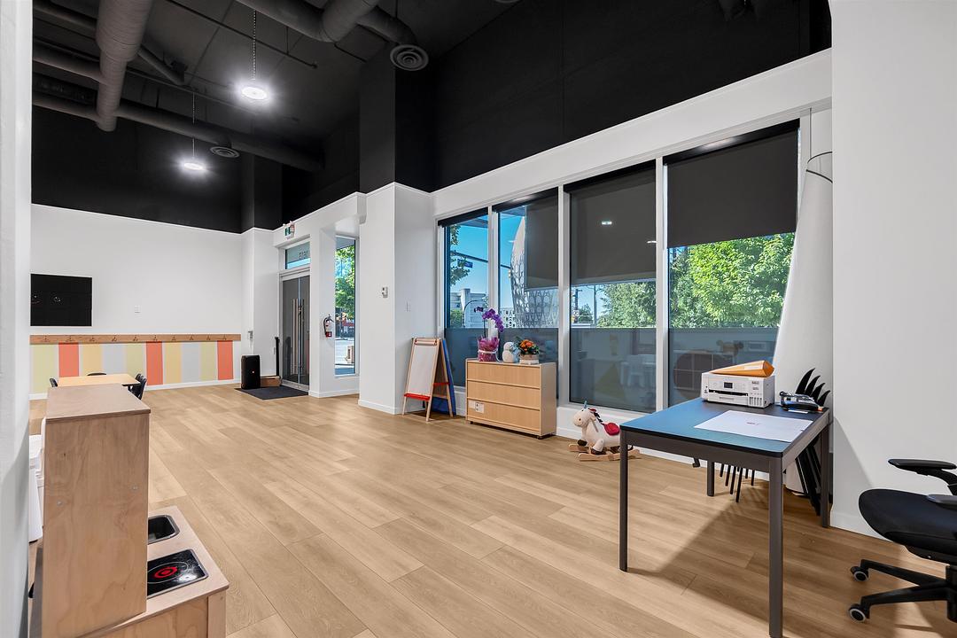 1613 Capilano Road, North Vancouver, BC