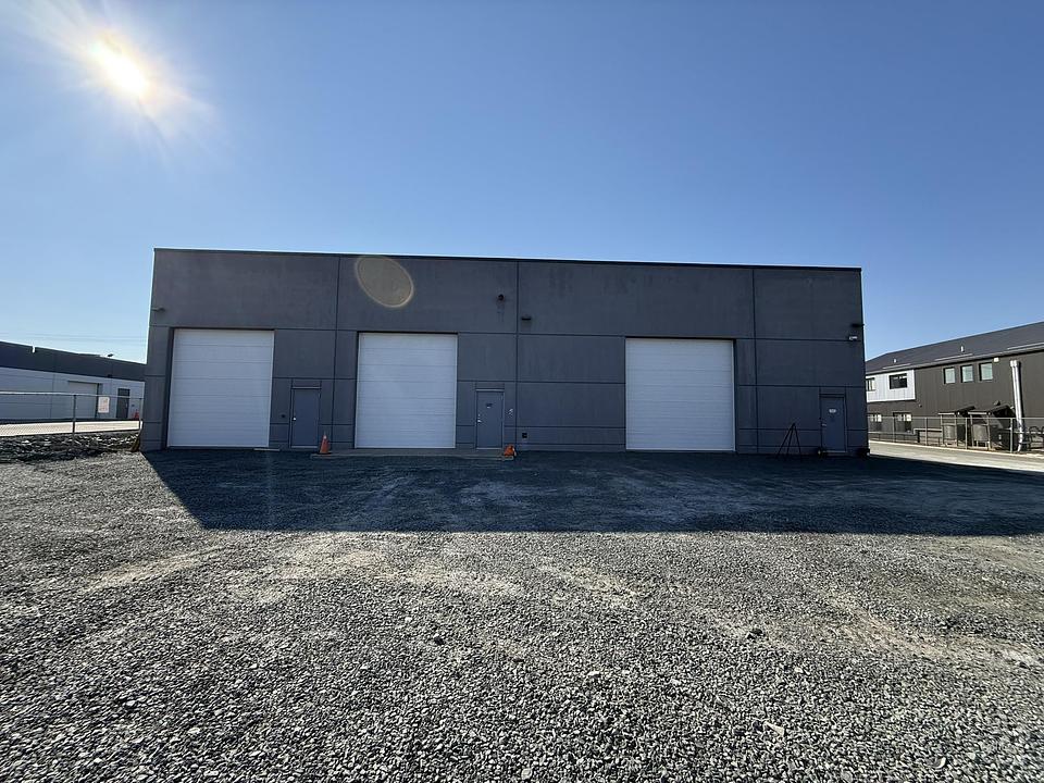 302 Bluewater Rd, Bedford, NS