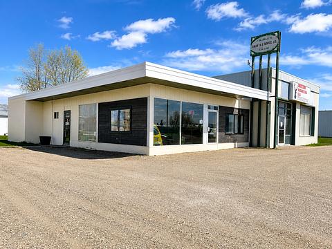5003 50 Street, Mundare, AB