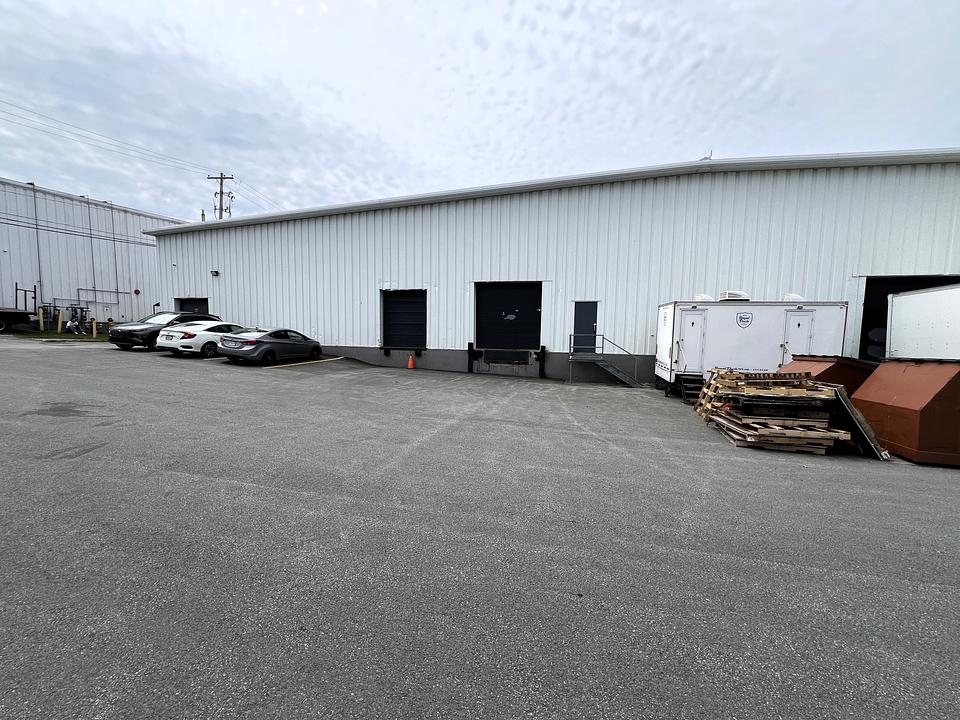 20 - 24 Akerley Boulevard, Dartmouth, NS