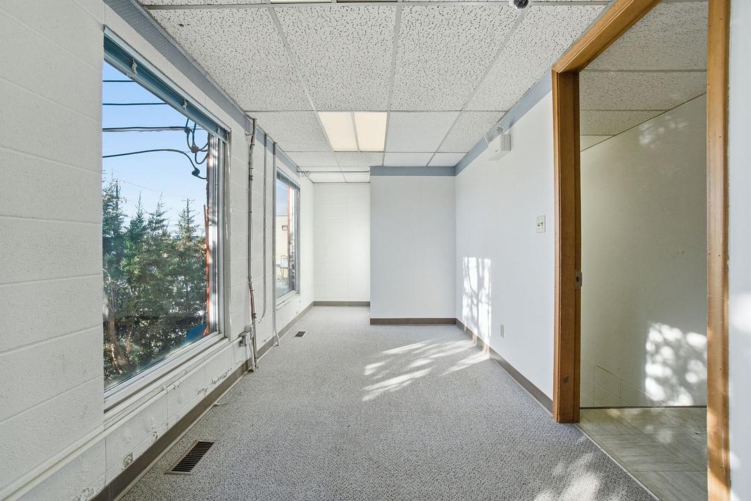 10666 98 Street Northwest, Edmonton, AB