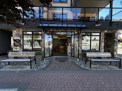 9776 Fourth Street, Sidney, BC