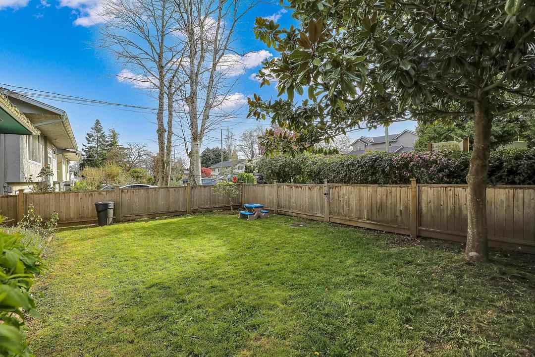 1554 Stevens Street, White Rock, BC