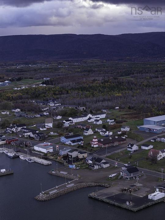 15403 Cabot Trail, Petit Étang, NS