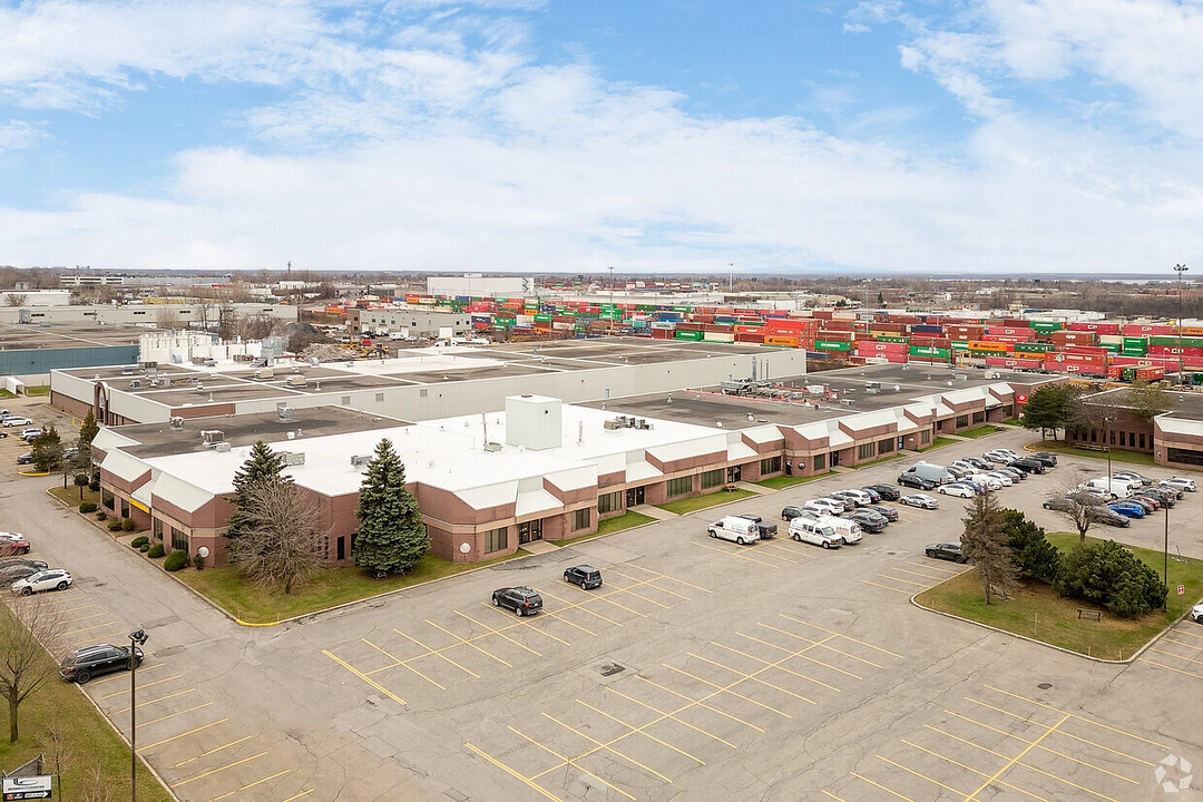 1829 - 1825-1865 32nd Avenue, Lachine, QC