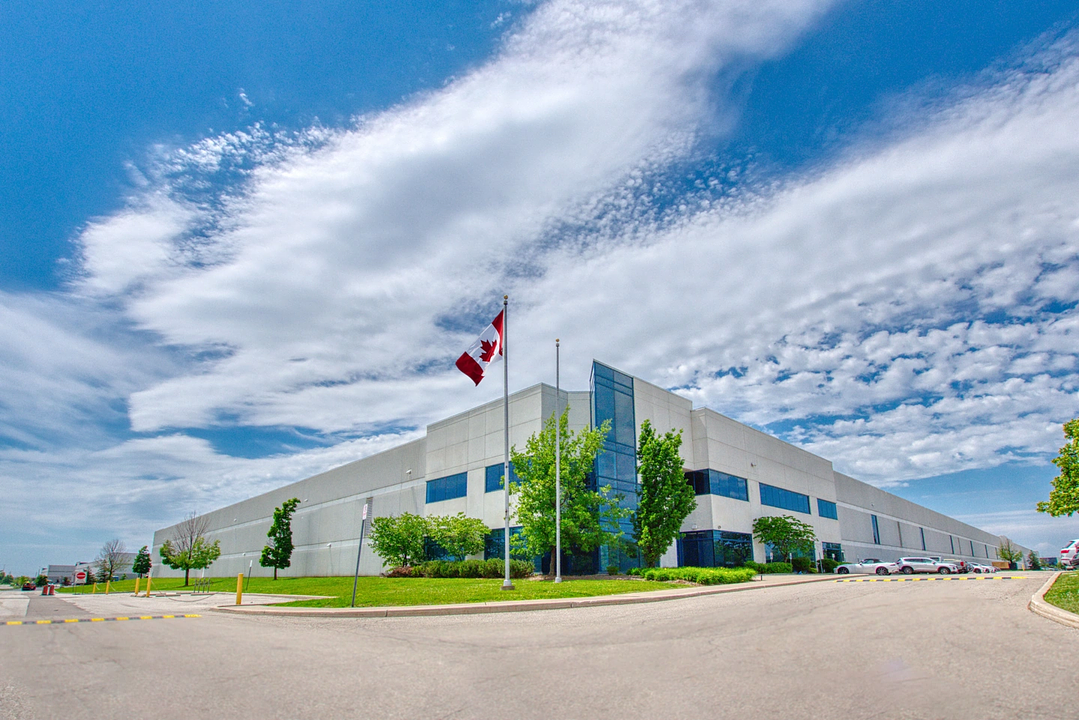 1 - 150 Courtneypark Drive West, Mississauga, ON
