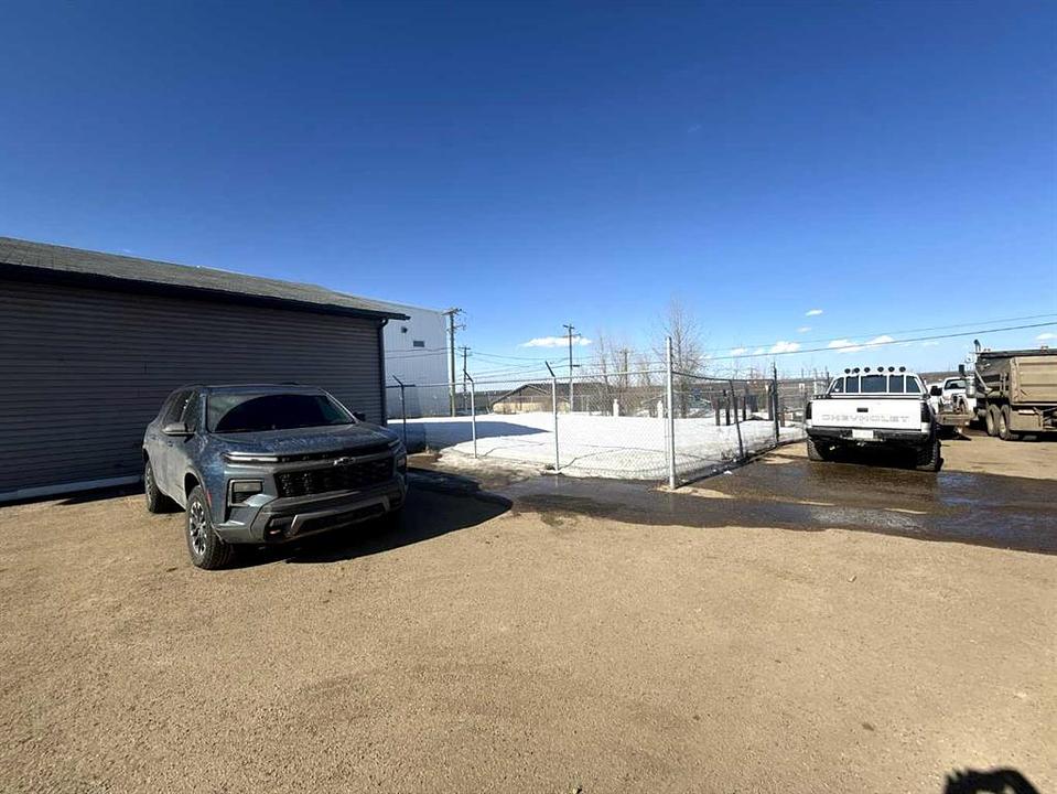 195 Mackay Crescent, Fort McMurray, AB