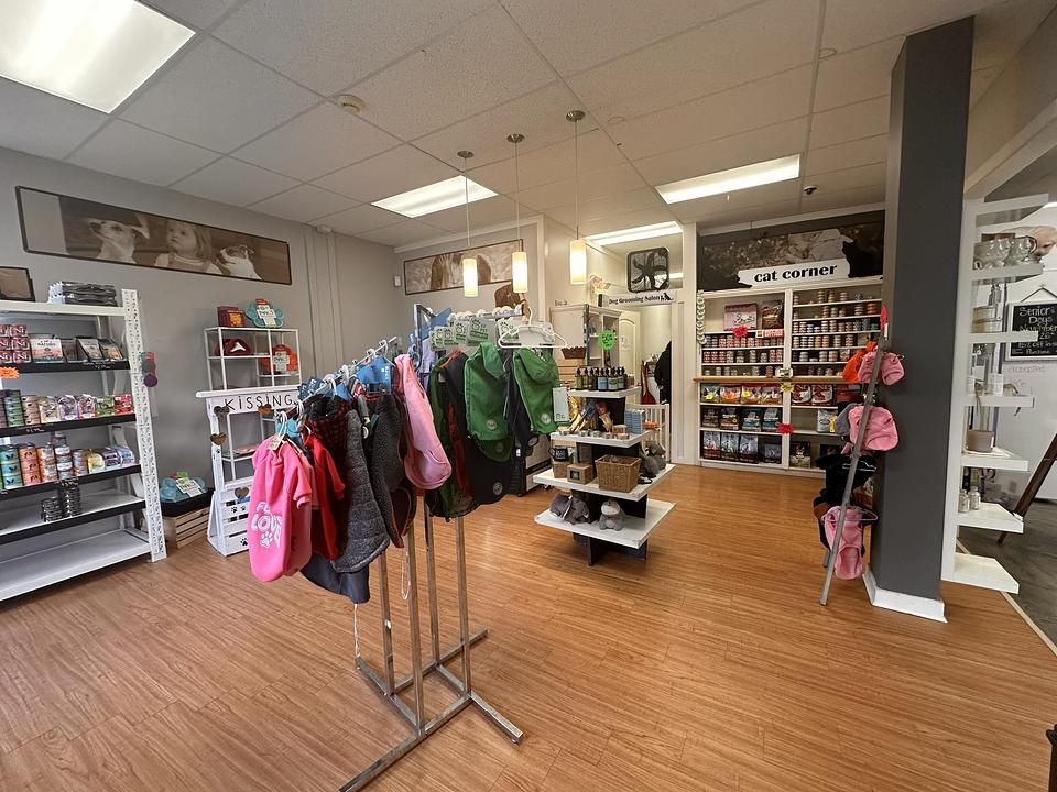 2 - 5723 176 Street, Surrey, BC