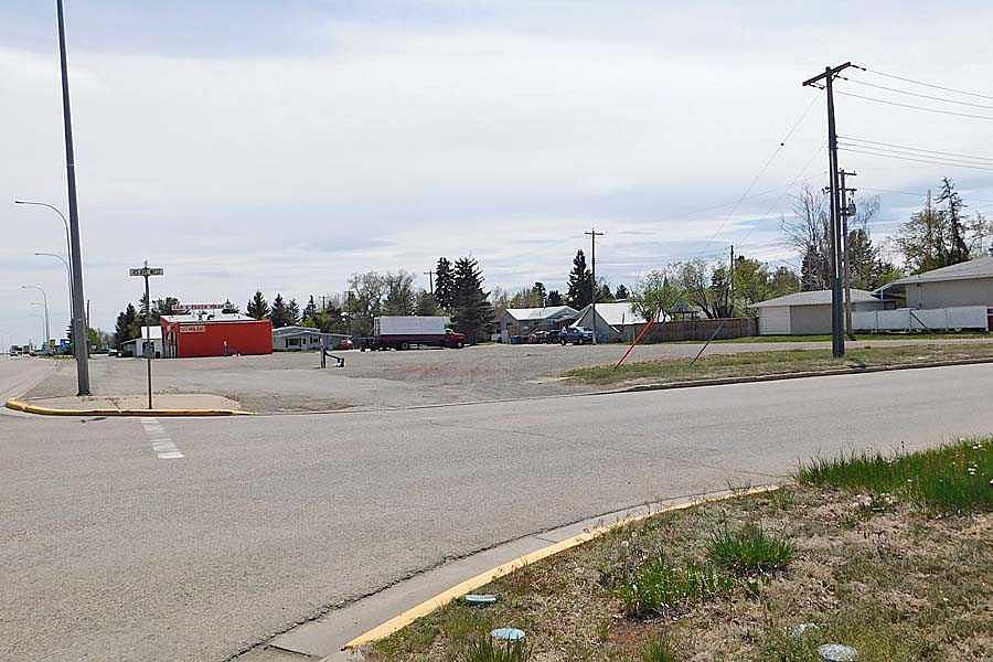 4419 1 Street West, Claresholm, AB