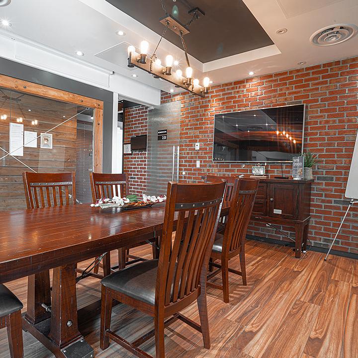 252 - 1488 Main Street, North Vancouver, BC