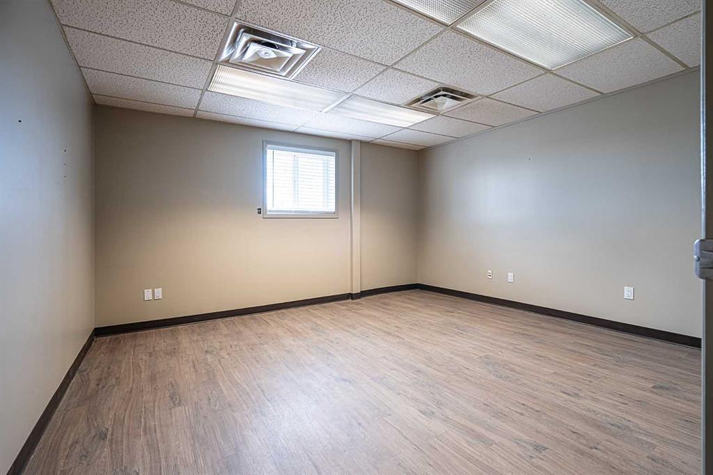 4604 62 Avenue, Lloydminster, AB