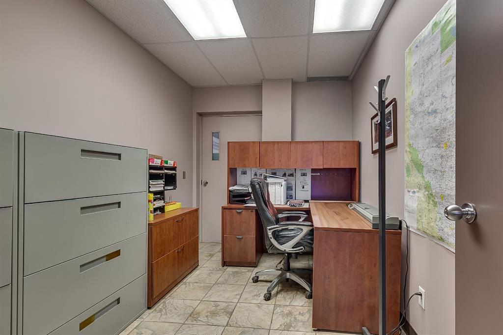 44 Avenue, Ponoka, AB