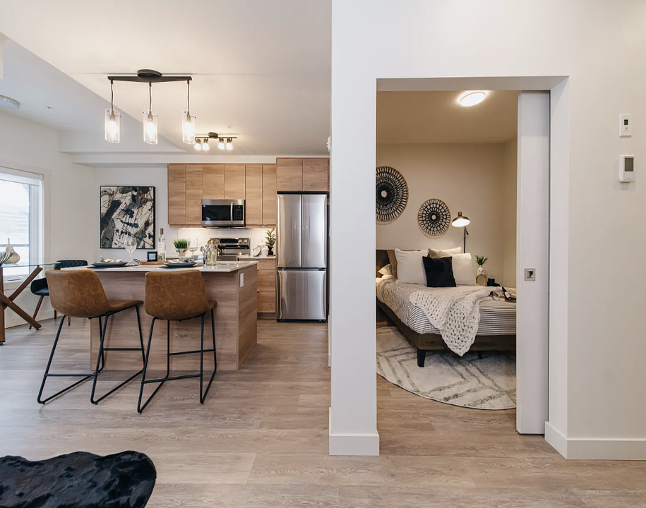 11329 University Avenue, Edmonton, AB