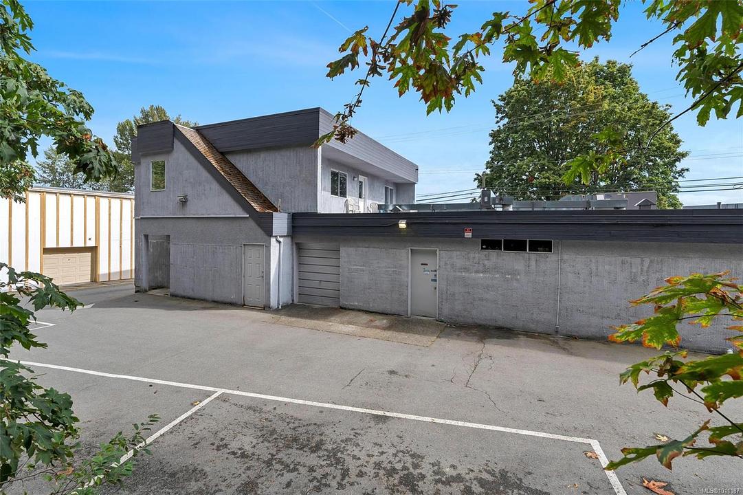 1033 Canada Avenue, Duncan, BC