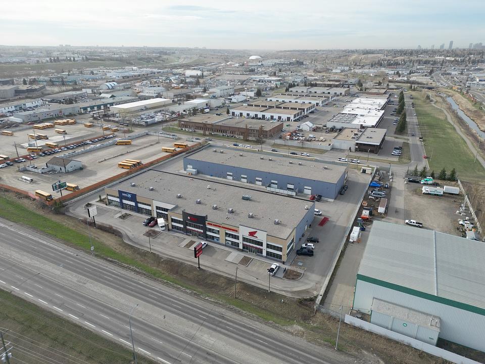630 46 Avenue Northeast, Calgary, AB
