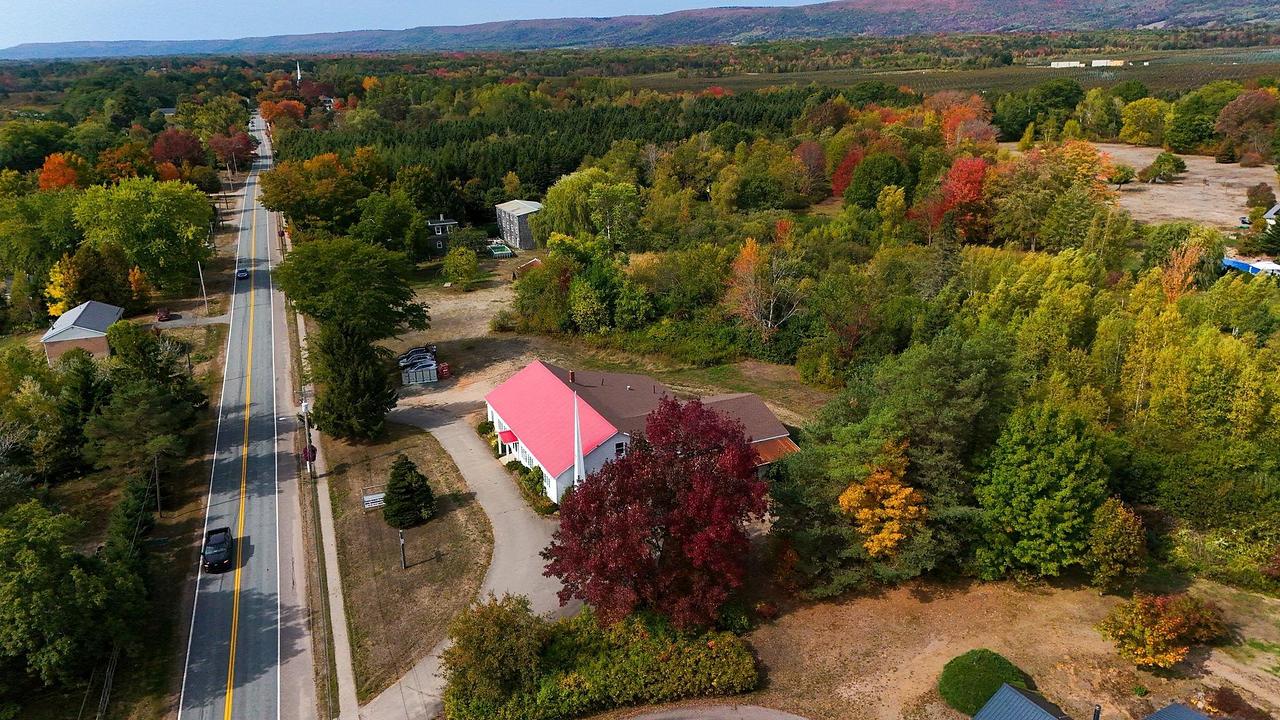 10443 Nova Scotia Trunk 1, Lawrencetown, NS