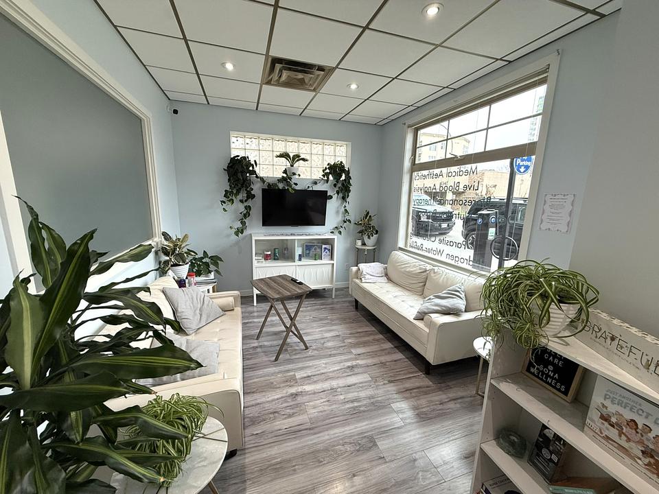 103 - 1358 Saint Paul Street, Kelowna, BC