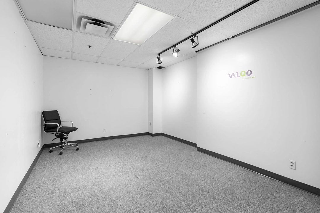 8146 - 8150 Boulevard Métropolitain Est, Montréal, QC