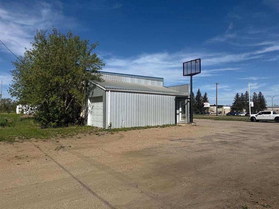 5413 College Drive, Vermilion, AB