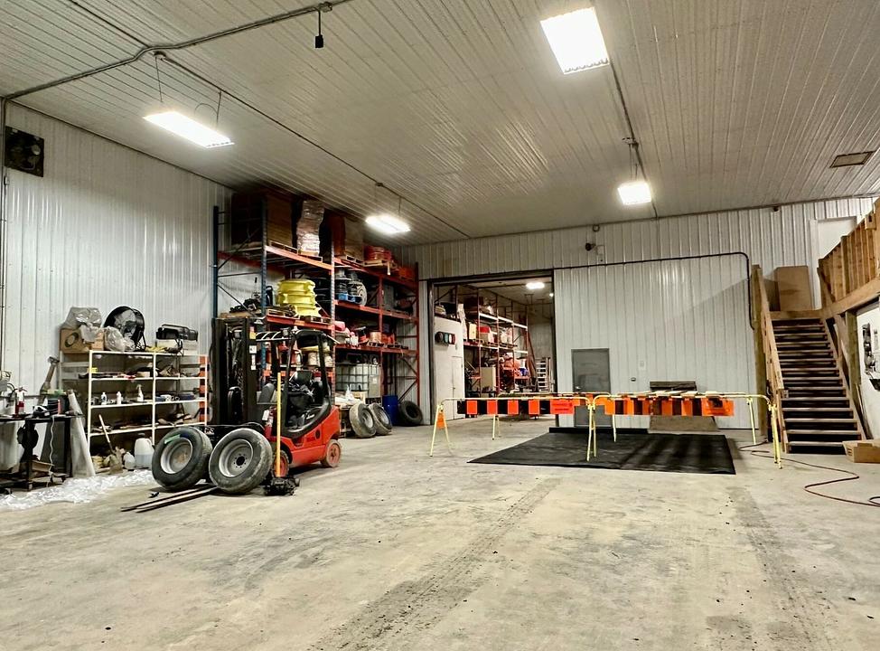 200 Caron Road, Headingley, MB
