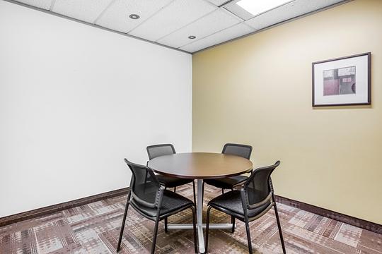 116 Albert St, Ottawa, ON